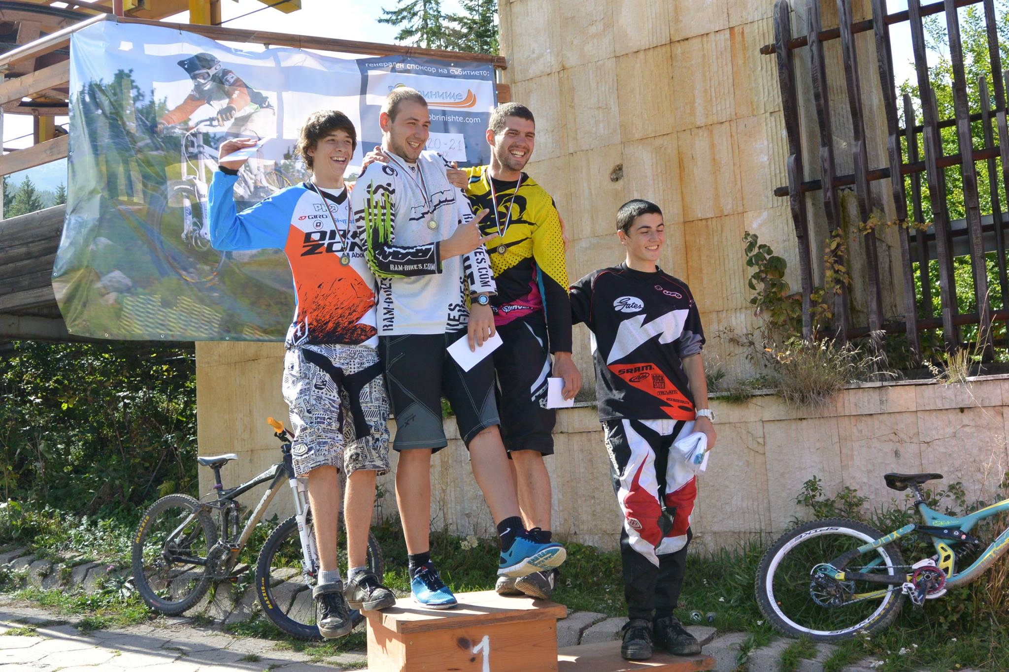 Silver medal for Ioan from DragZone Racing in "Duel of the Gods"