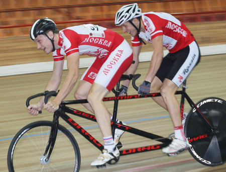 Moscow team in a track race for blind. They competed with DRAG tandem.