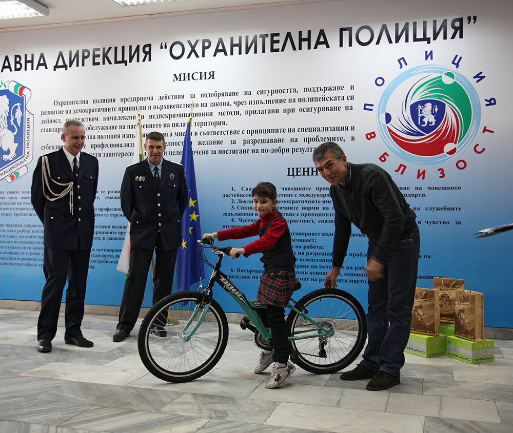 The awards in the competition “My bike and Me. I know and observe the rules” organized by Drag were given out to the winners.