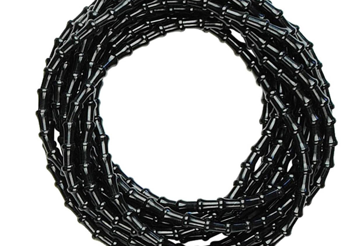 03000108
